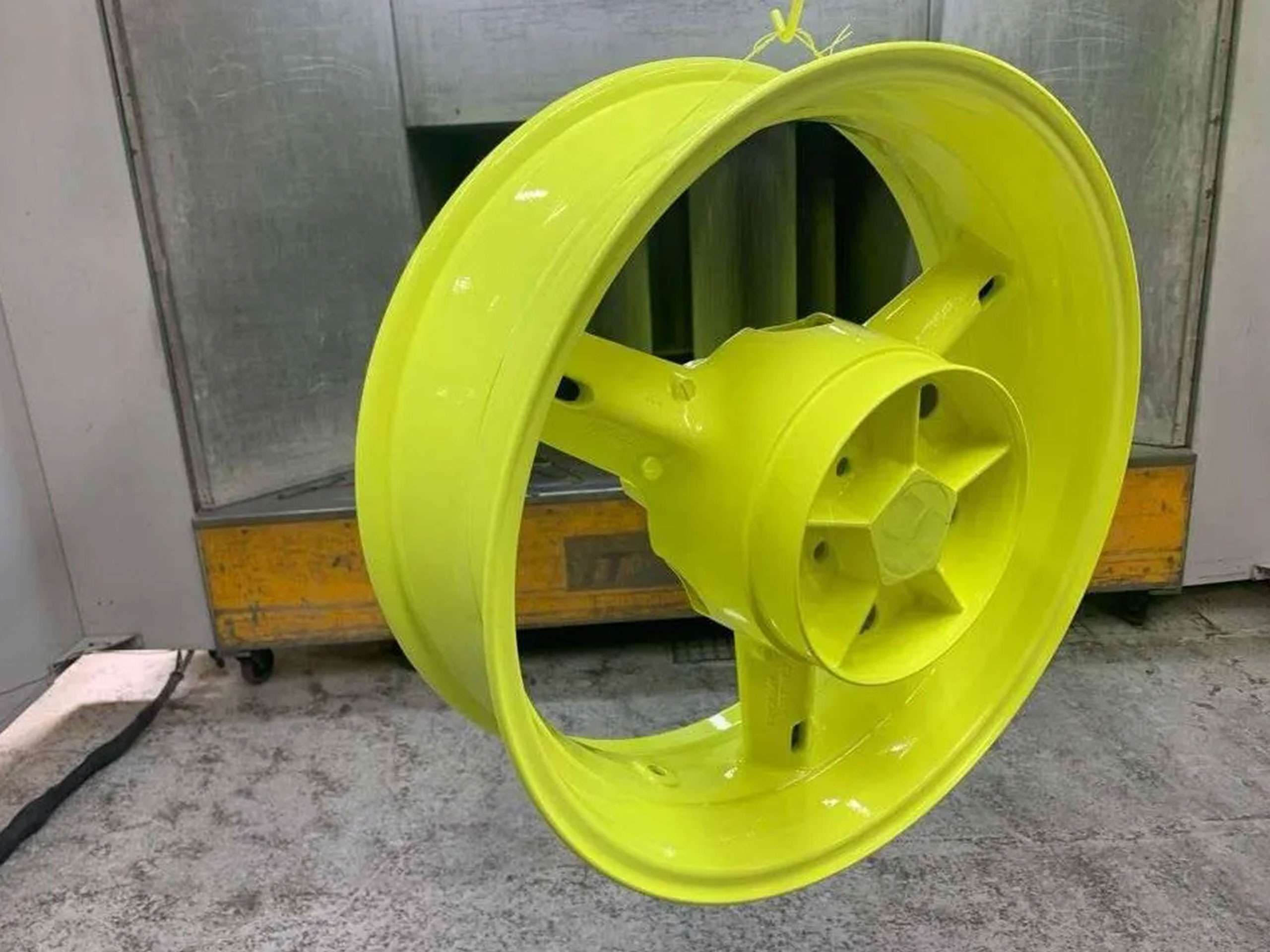 Motorcycle-wheels-Coprente-fluorescent-gloss-finish